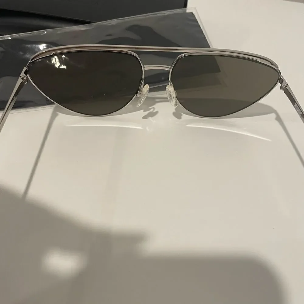 NIB Silver Mirror Cateye Moschino Sunglasses